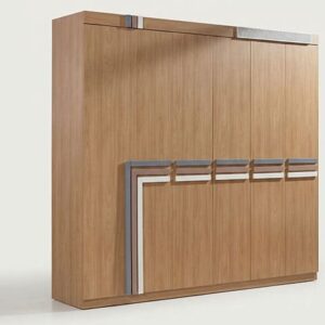 1096 armoire.jpg