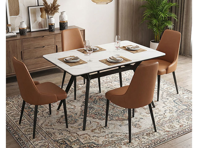 115 table.jpg 115 table.jpg