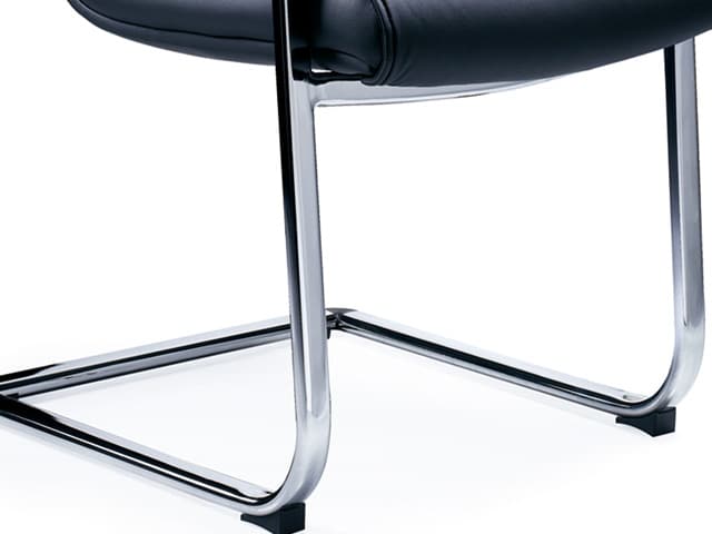 25160 fauteuil visiteur 8602c en pu noire 586894.jpg 25160 fauteuil visiteur 8602c en pu noire 586894.jpg