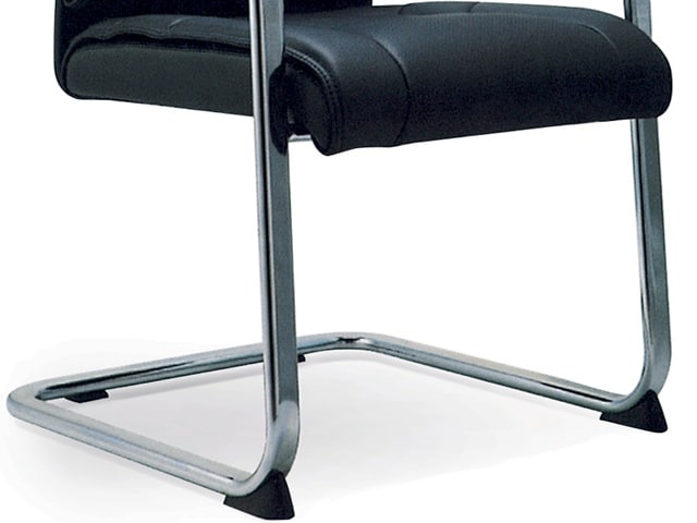 25881 fauteuil visiteur 2015c en pu noire 586894.jpg 25881 fauteuil visiteur 2015c en pu noire 586894.jpg