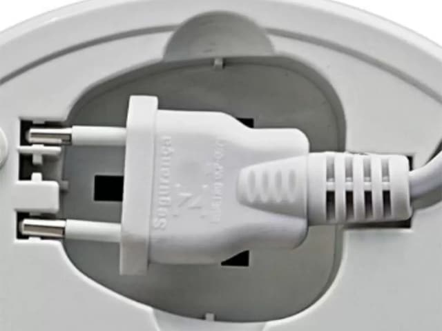 34857 presse agrumes blanc decker j650.jpg 34857 presse agrumes blanc decker j650.jpg