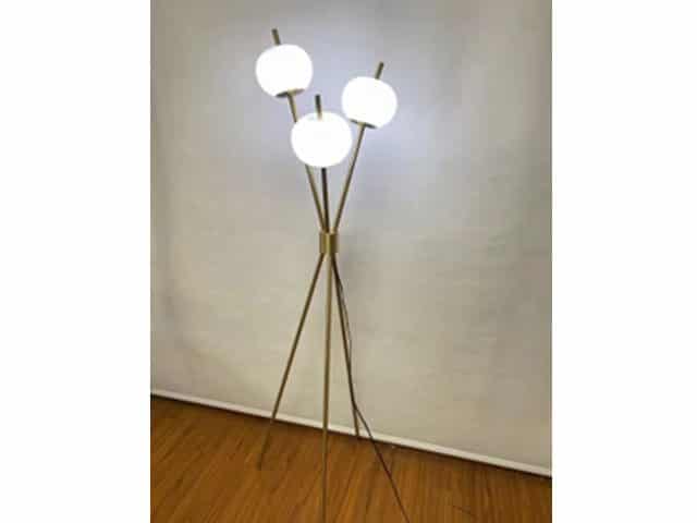 40886 lampe abajour de decoration ref h16 hauteur 1600 clr beigedoree.jpg 40886 lampe abajour de decoration ref h16 hauteur 1600 clr beigedoree.jpg