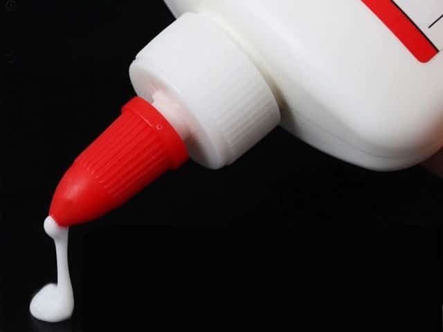 8610 colle blanche 100 grs foska a 100.jpg 8610 colle blanche 100 grs foska a 100.jpg