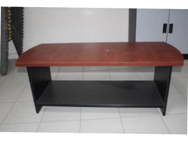 table bas.jpg table bas.jpg